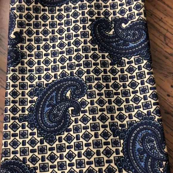 Stuart Ashley Silk Neckties - Picture 7 of 9